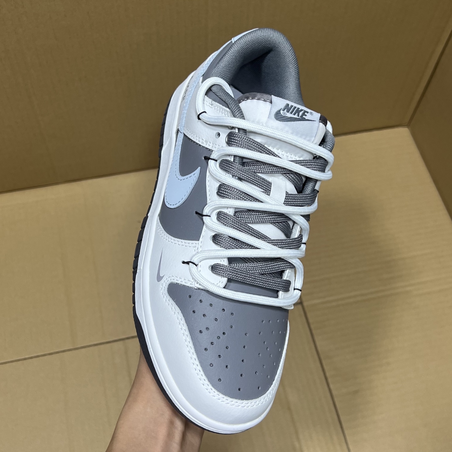 特价 双十二活动冲刺！YC定制款dunk全新福利！尺码：35.5-47.5，开冲！纯原版本，独家定制配色