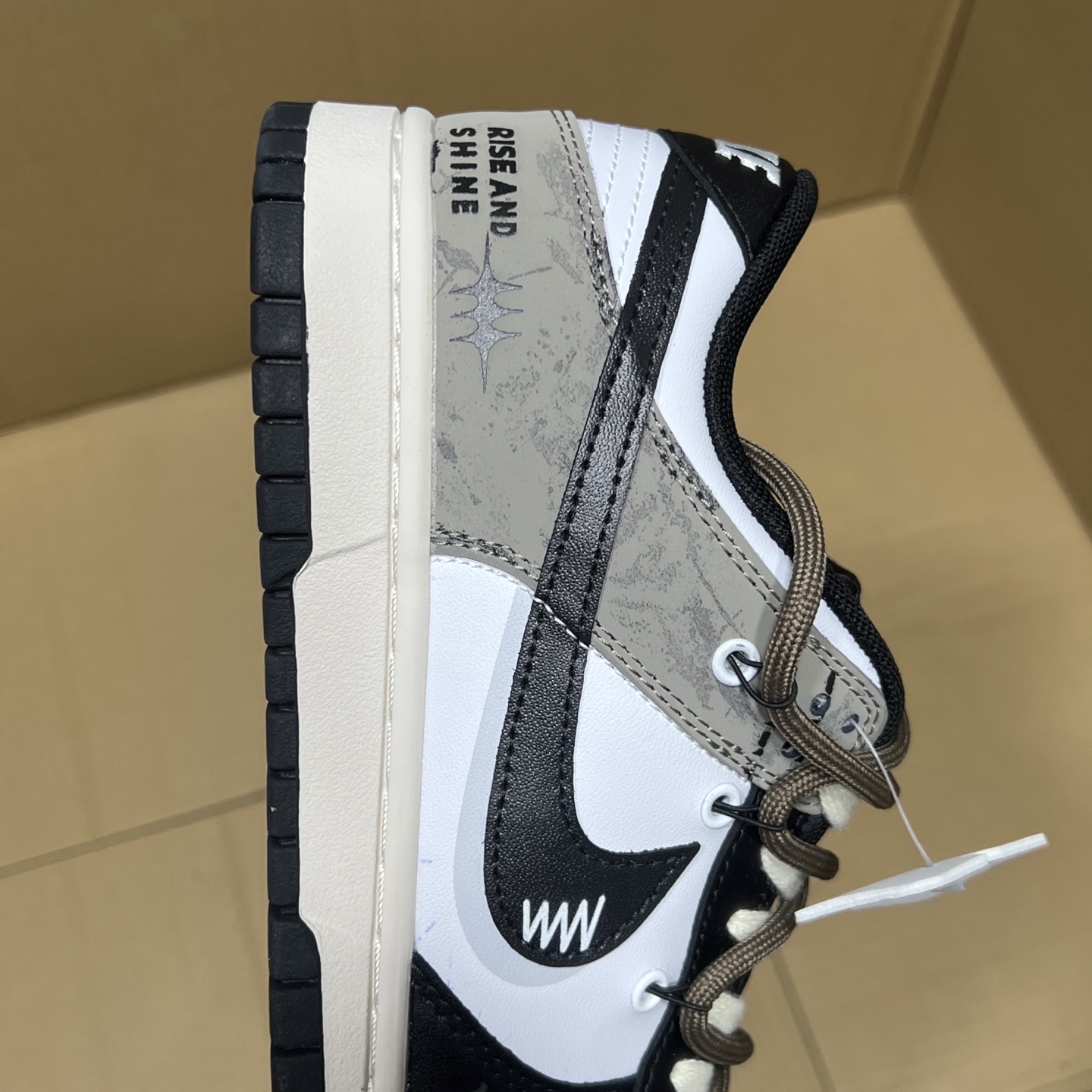 特价 双十二活动冲刺！YC定制款dunk全新福利！尺码：35.5-47.5，开冲！纯原版本，独家定制配色