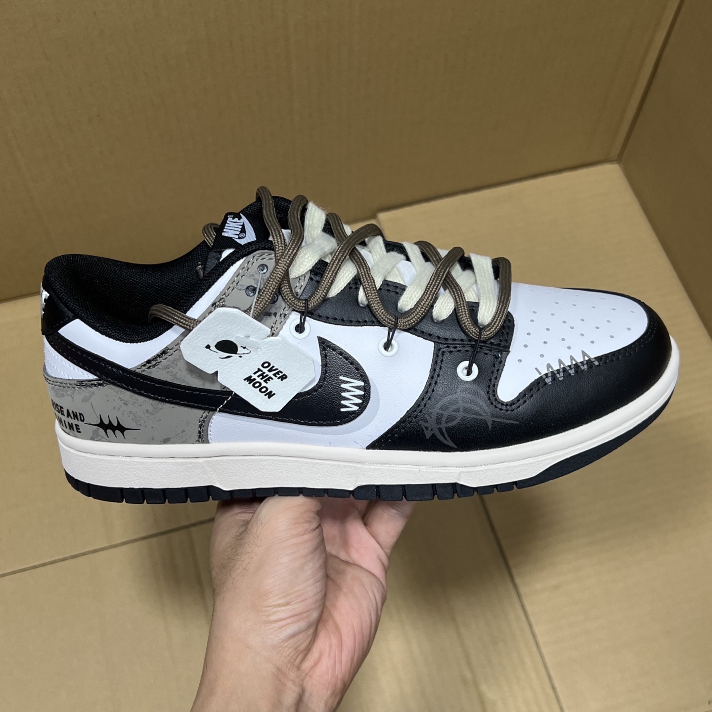 特价 双十二活动冲刺！YC定制款dunk全新福利！尺码：35.5-47.5，开冲！纯原版本，独家定制配色