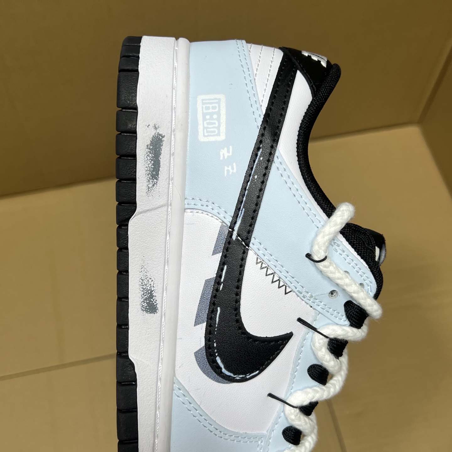 特价 双十二活动冲刺！YC定制款dunk全新福利！尺码：35.5-47.5，开冲！纯原版本，独家定制配色