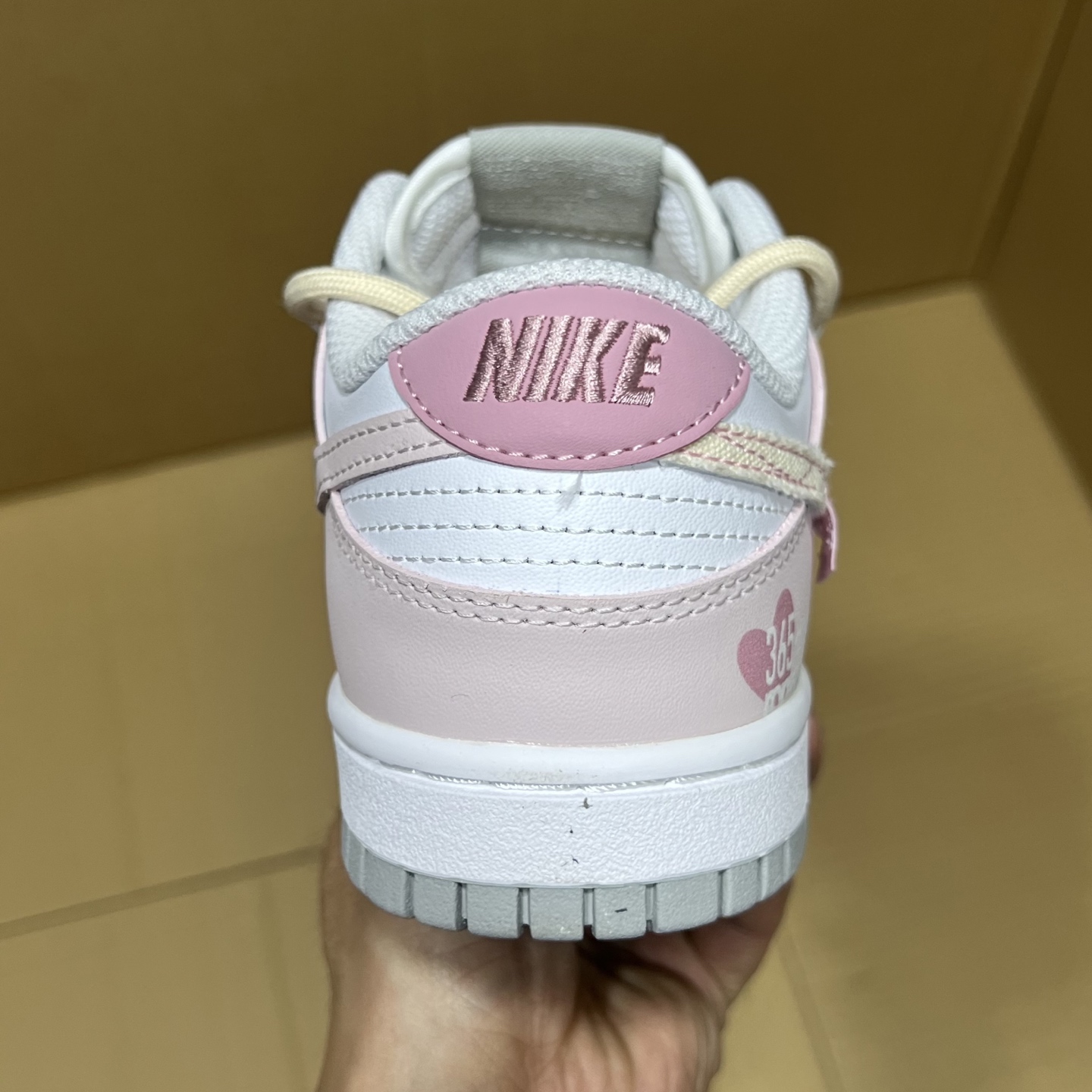 特价 双十二活动冲刺！YC定制款dunk全新福利！尺码：35.5-47.5，开冲！纯原版本，独家定制配色