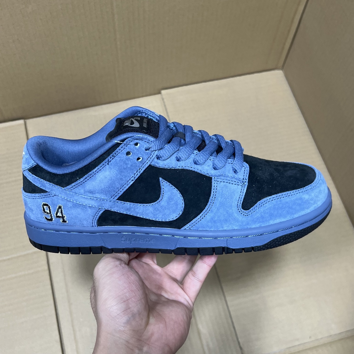 ST纯原Dunk系列！
尺码36-47.5全码出货！
目前市面最值得推荐的一个版本[握手] 做工 细节 用料 价格都是实打实的在这里[拳头]
编码AB176746