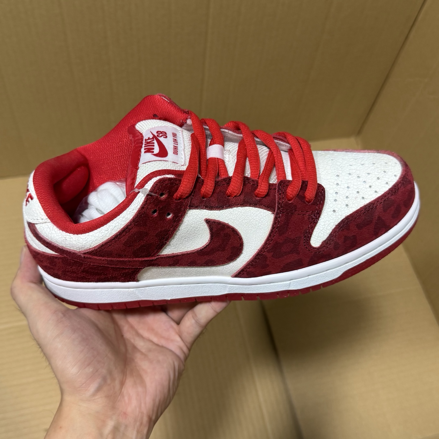 ST纯原Dunk系列特价！ 尺码36-46，全码输出！ 目前市面最值得推荐的一个版本，做工 细节 用料 价格都是实打实的