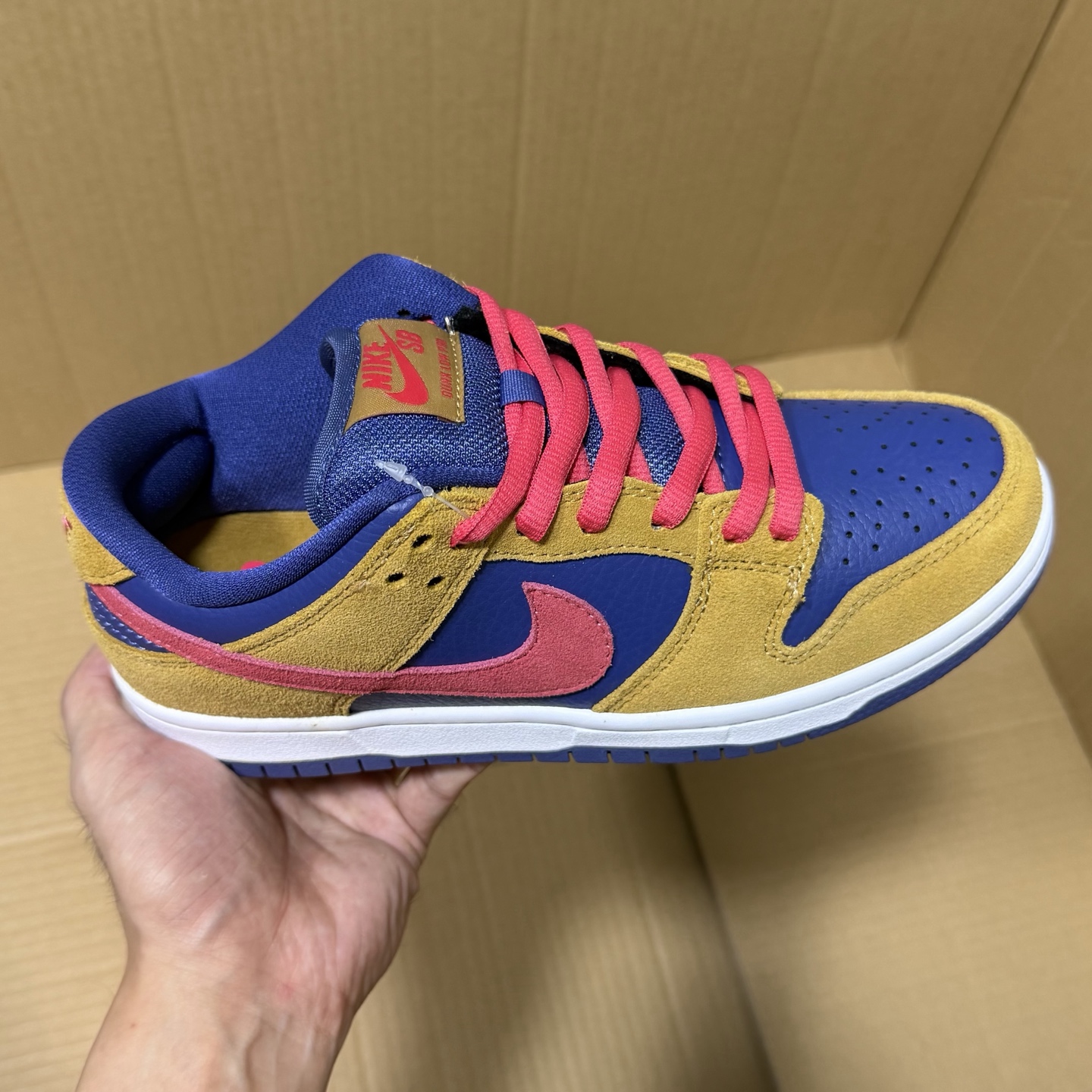 ST纯原Dunk系列特价！ 尺码36-46，全码输出！ 目前市面最值得推荐的一个版本，做工 细节 用料 价格都是实打实的