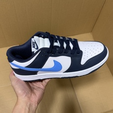 ST纯原Dunk系列特价! 尺码36-46,全码输出! 目前市面最值得推荐的一个版本,做工 细节 用料 价格都是实打实的 ST纯原Dunk系列特价! 尺码36-46,全码输出! 目前市面最值得推荐的一个版本,做工 细节 用料 价格都是实打实的