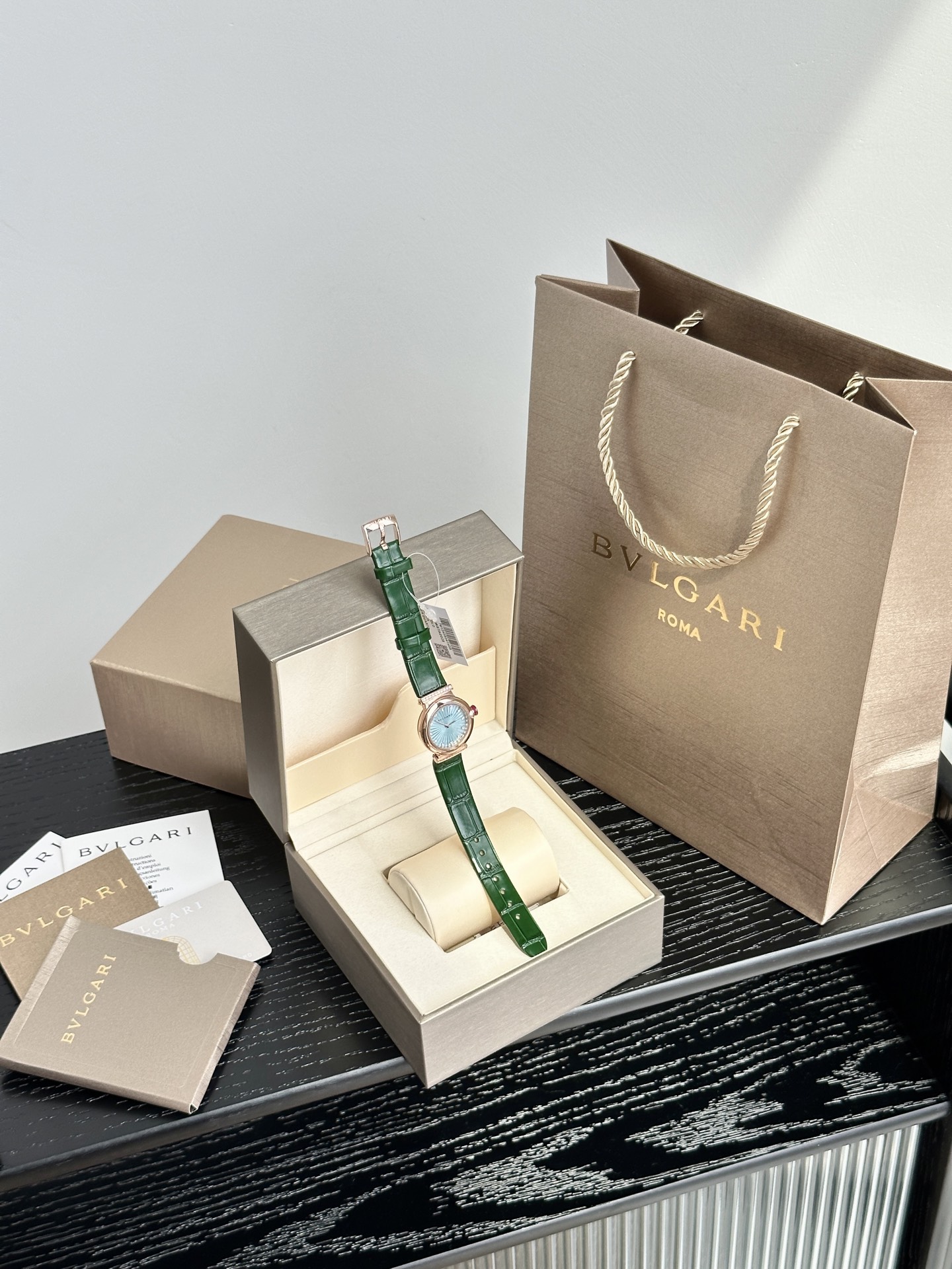 NO:158721,Picture 2 Rose green strap,19860909图款二 玫色绿色表带,,Watch