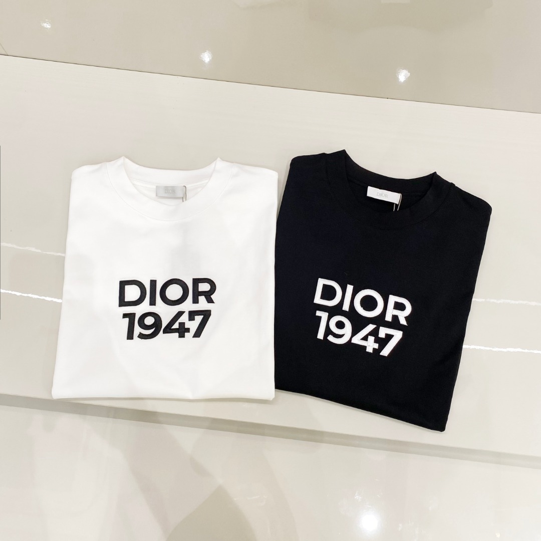  Dio*🆕 2025ss春夏新款棉质圆领短袖T恤 胸前重工刺绣🪡工艺 顶级丝光棉面料定制 标准版型
黑