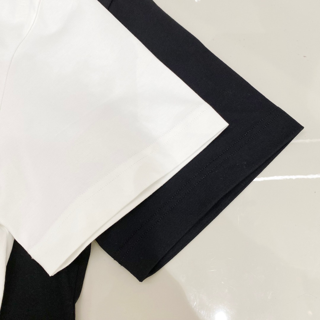  迪奥 2025早春 最新款短袖T恤，原标 定制面料，手感柔软，穿着舒适，做工精细.上身效果无敌帅气， 