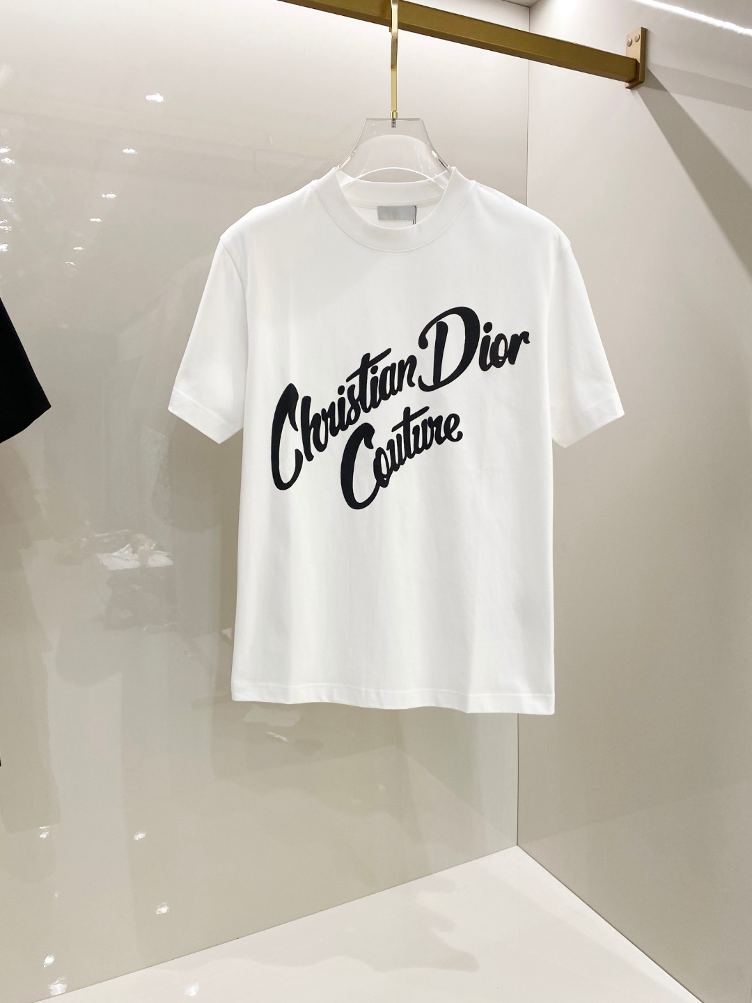 NO:513357,Dior 2025ss Spring and Summer New Cotton Round Neck Short-Sleeve T-shirt Chest Printing Technology Top-grade Mercerized Cotton Fabric Customization Standard Style Men and Women Same Model Size S M L XL XXL,,dior,T-shirt,tees,t-shirt,alexander wang19860909迪奥 2025ss春夏新款棉质圆领短袖T恤 胸前印花工艺 顶级丝光棉面料定制 标准版型 男女同款 码数S M L XL XXL,,dior,T-shirt,tees，t-shirt,alexander wang,Men's clothing