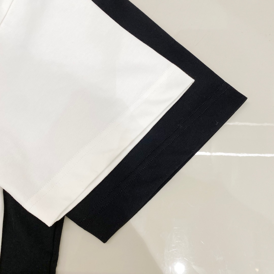  Dio*🆕 2025ss春夏新款棉质圆领短袖T恤 胸前重工刺绣🪡工艺 顶级丝光棉面料定制 标准版型
黑