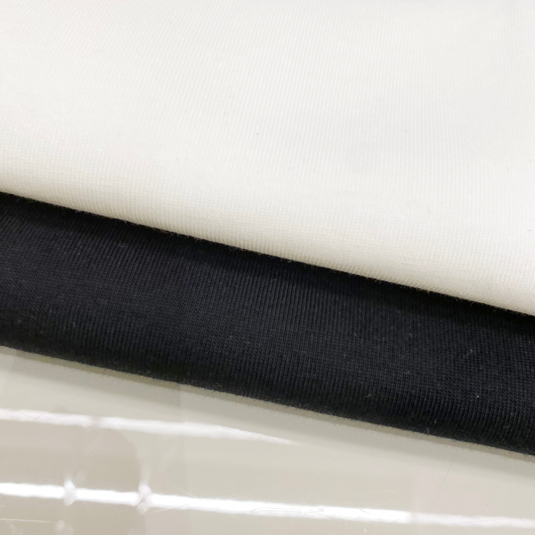  Dio*🆕 2025ss春夏新款棉质圆领短袖T恤 胸前重工刺绣🪡工艺 顶级丝光棉面料定制 标准版型
黑