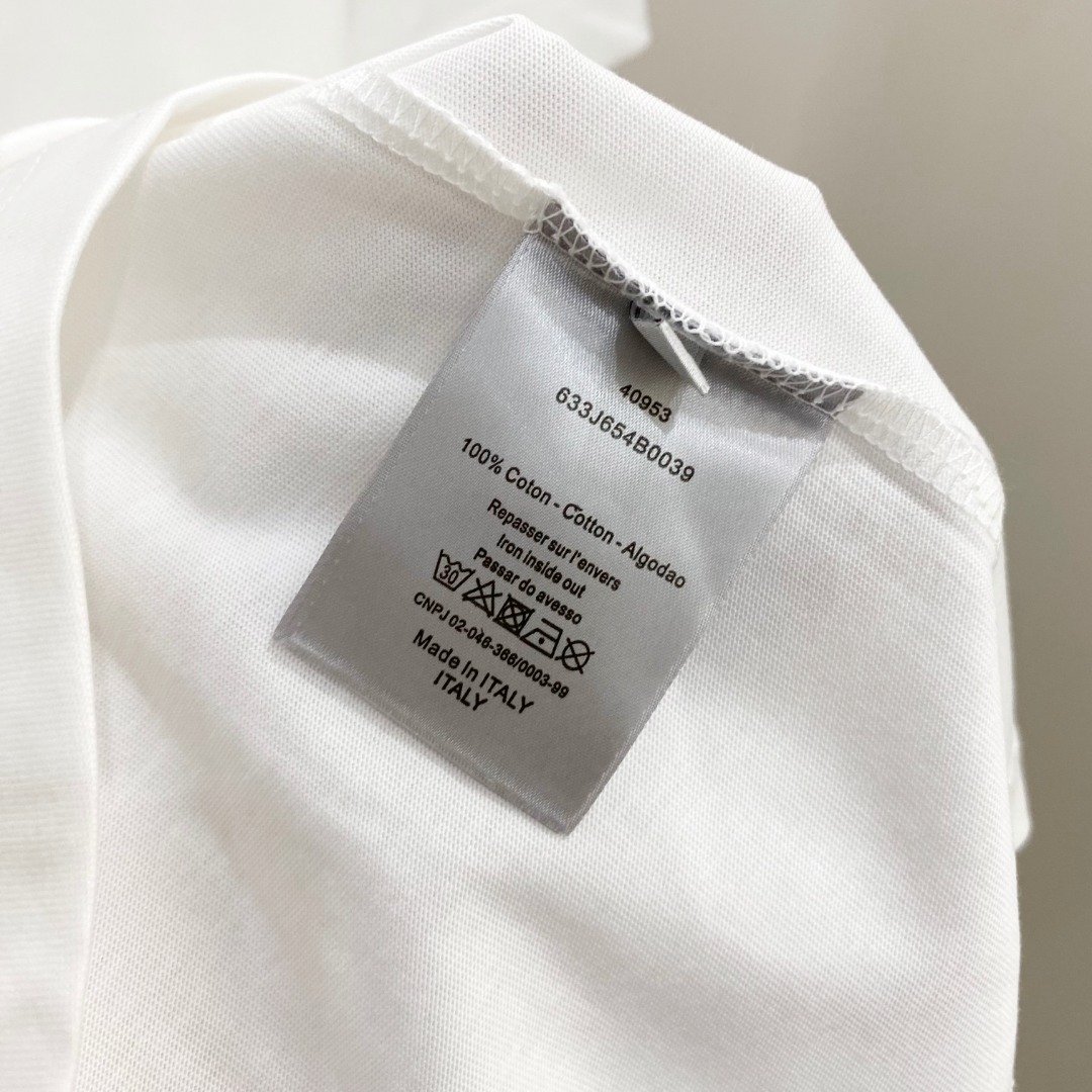  Dio*🆕 2025ss春夏新款棉质圆领短袖T恤 胸前重工刺绣🪡工艺 顶级丝光棉面料定制 标准版型
黑