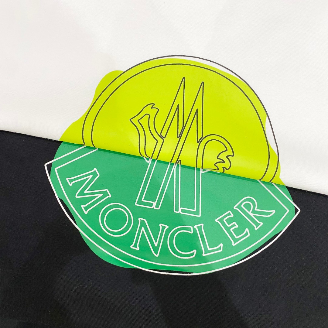  Mon*🆕 2025ss春夏新款棉质圆领短袖T恤 胸前完美配色印花工艺 顶级丝光棉面料定制 标准版型
