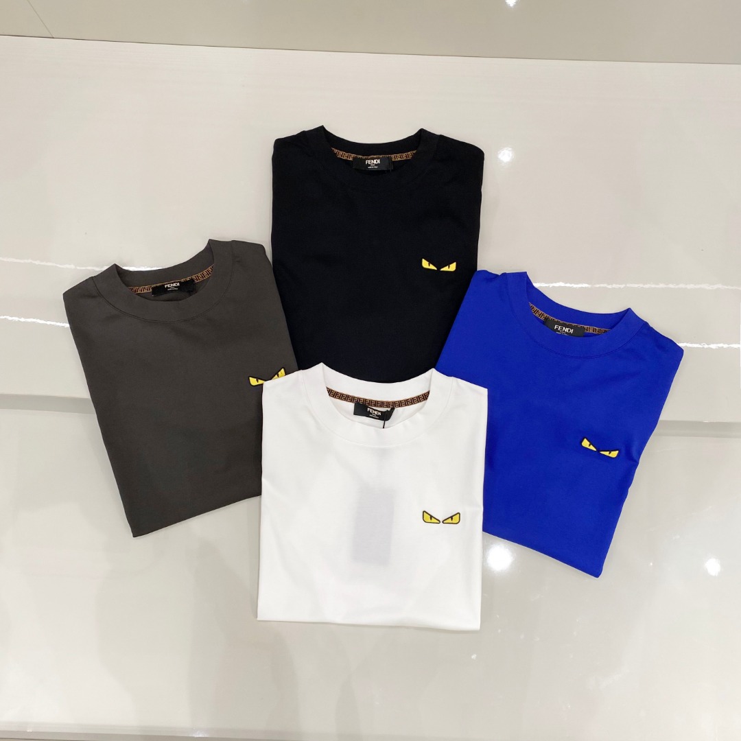  Fend*🆕 2025ss春夏新款棉质圆领短袖T恤 胸小怪兽眼睛标识 顶级丝光棉面料定制 标准版型 
