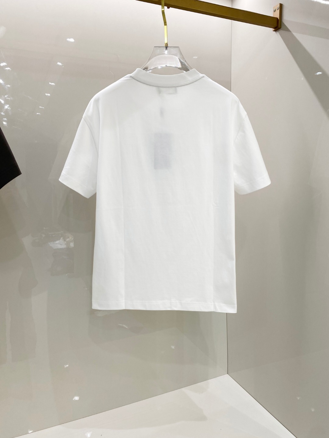  Fend*🆕 2025ss春夏新款棉质圆领短袖T恤 胸小怪兽眼睛标识 顶级丝光棉面料定制 标准版型 
