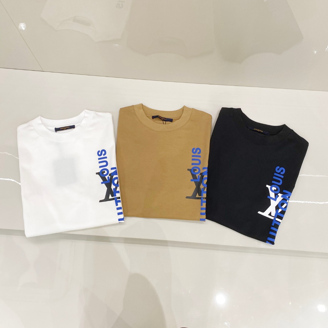  LV 2025ss春夏新款棉质圆领短袖T恤 胸前印花工艺 顶级丝光棉面料定制 标准版型
黑 白 卡其 