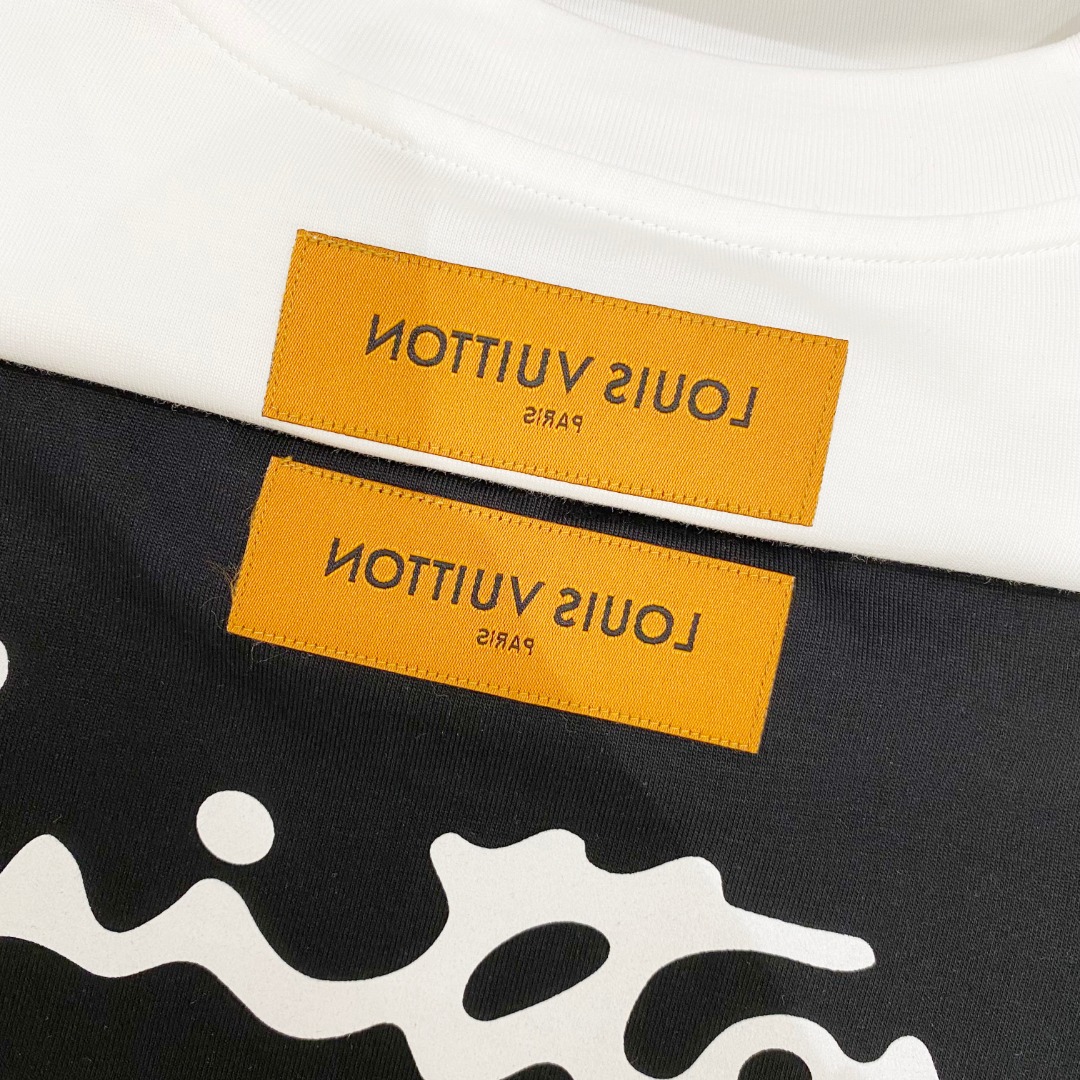  罗意威 2025早春 最新款短袖T恤，原标 定制面料，手感柔软，穿着舒适，做工精细.上身效果无敌帅气，