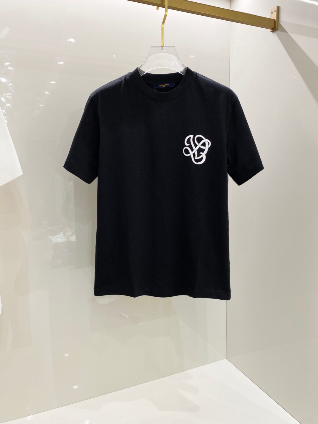  罗意威 2025早春 最新款短袖T恤，原标 定制面料，手感柔软，穿着舒适，做工精细.上身效果无敌帅气，