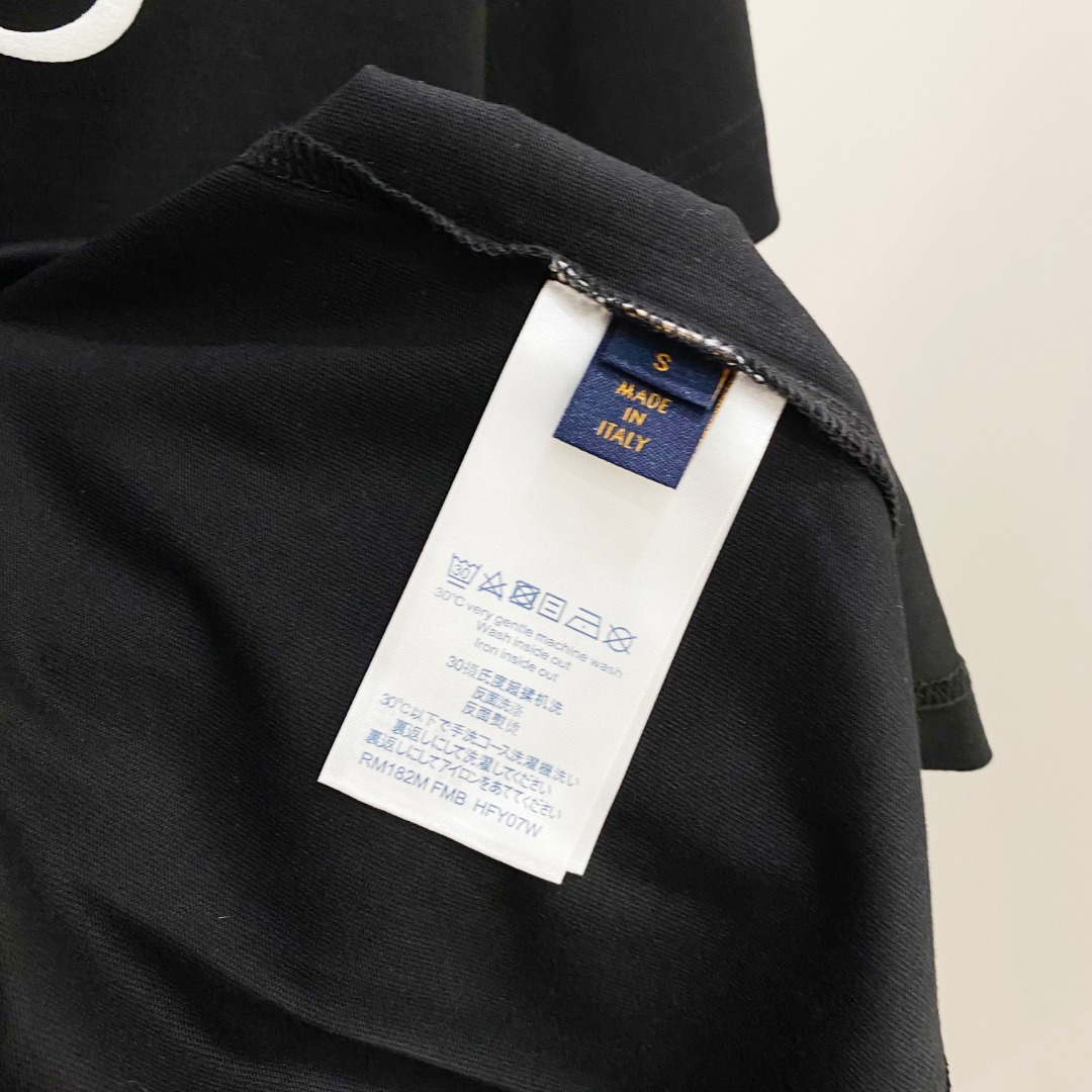  罗意威 2025早春 最新款短袖T恤，原标 定制面料，手感柔软，穿着舒适，做工精细.上身效果无敌帅气，