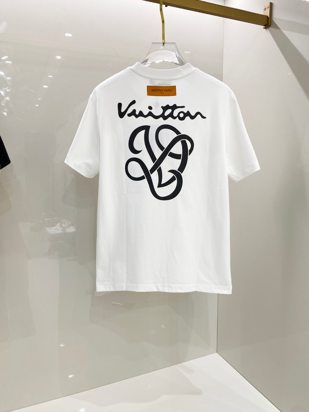  罗意威 2025早春 最新款短袖T恤，原标 定制面料，手感柔软，穿着舒适，做工精细.上身效果无敌帅气，