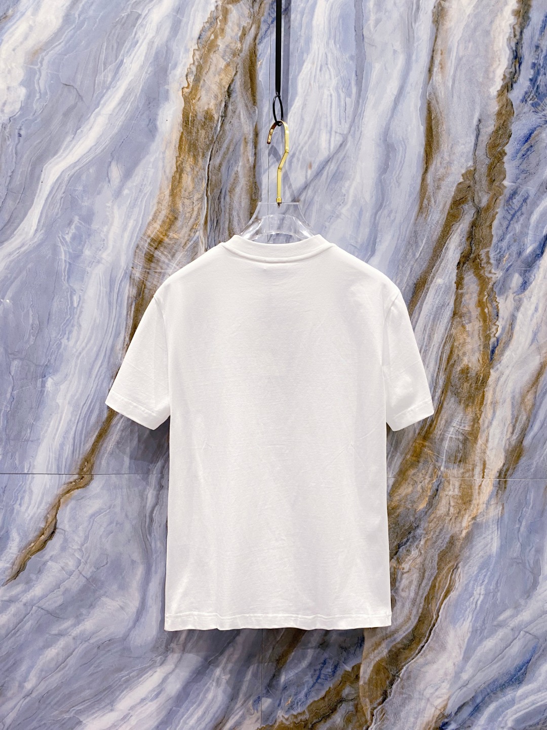 Dior 1947 Cotton T-Shirt - Classic Round Neck, Embroidered Logo, Unisex Style 3 o 1ig65b5pd1uq01aof14pkc9ineu1