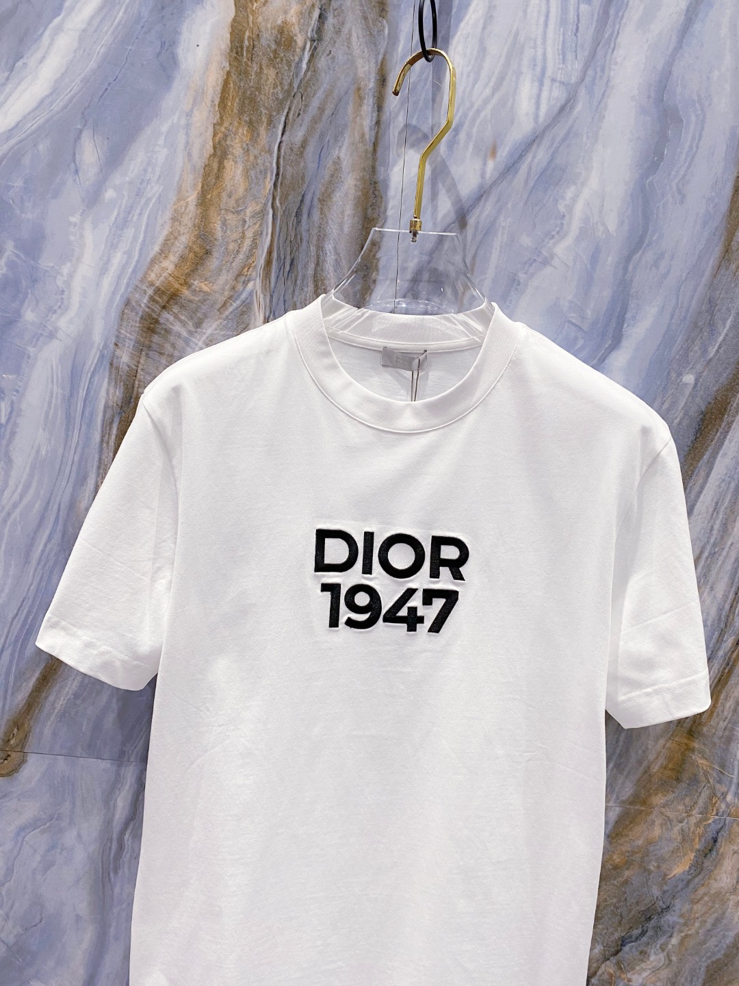 Dior 1947 Cotton T-Shirt - Classic Round Neck, Embroidered Logo, Unisex Style 6 o 1ig65b5pdi6r9261m93182h13do4