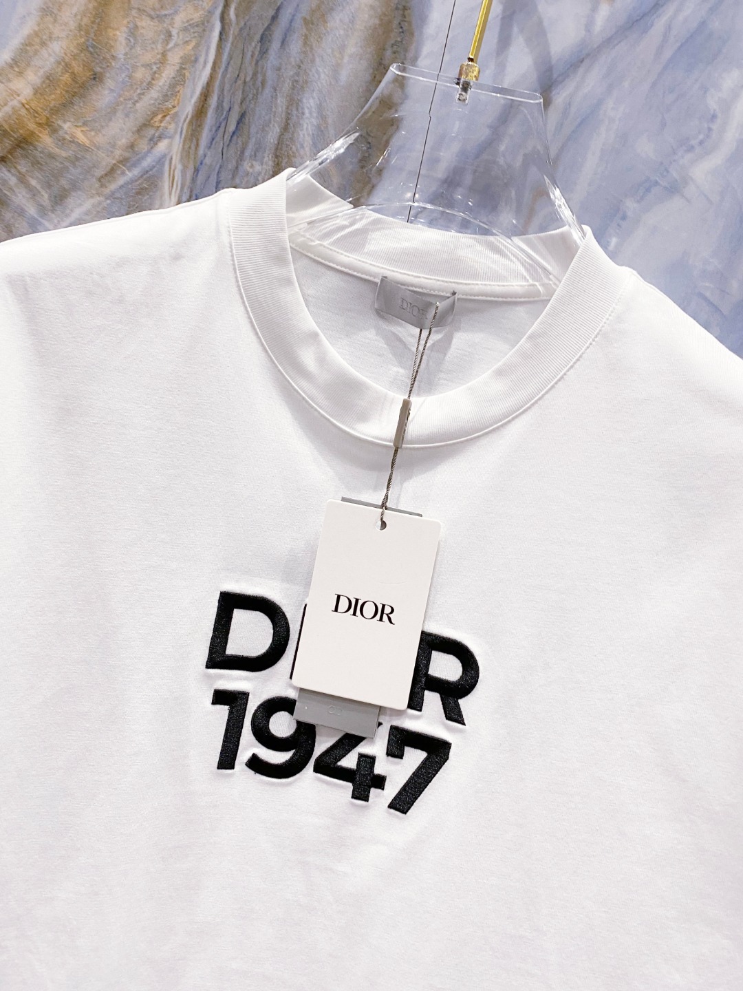 Dior 1947 Cotton T-Shirt - Classic Round Neck, Embroidered Logo, Unisex Style 12 o 1ig65b5pe18su5vjgan1tlt11i7a
