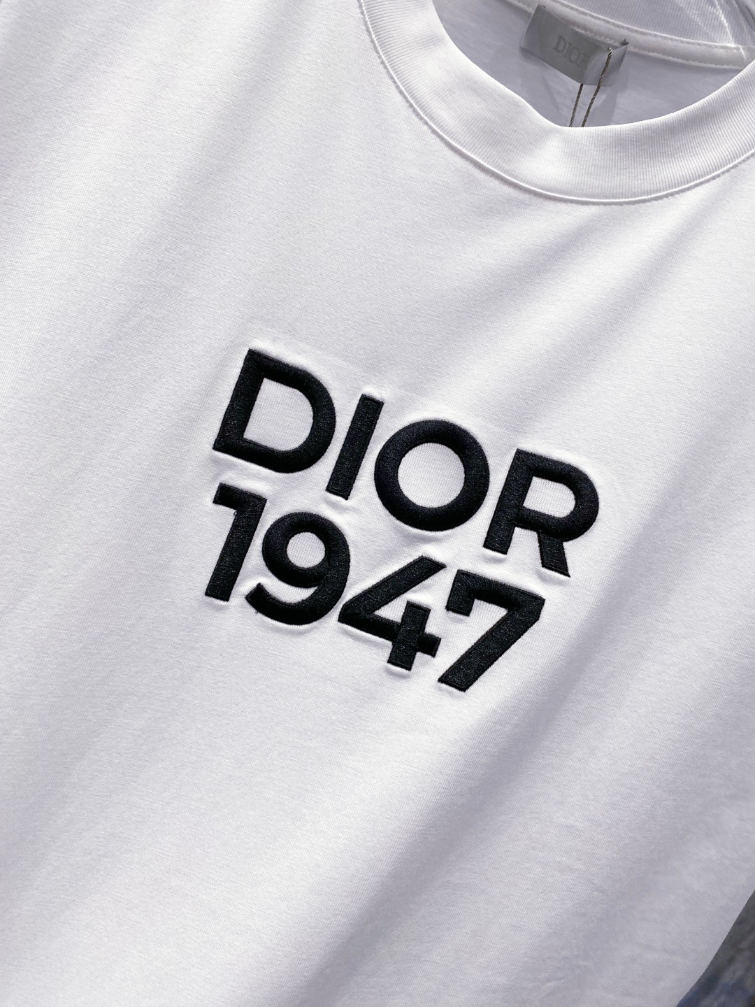 Dior 1947 Cotton T-Shirt - Classic Round Neck, Embroidered Logo, Unisex Style 10 o 1ig65b5pemp9bha1mst1232nbj8