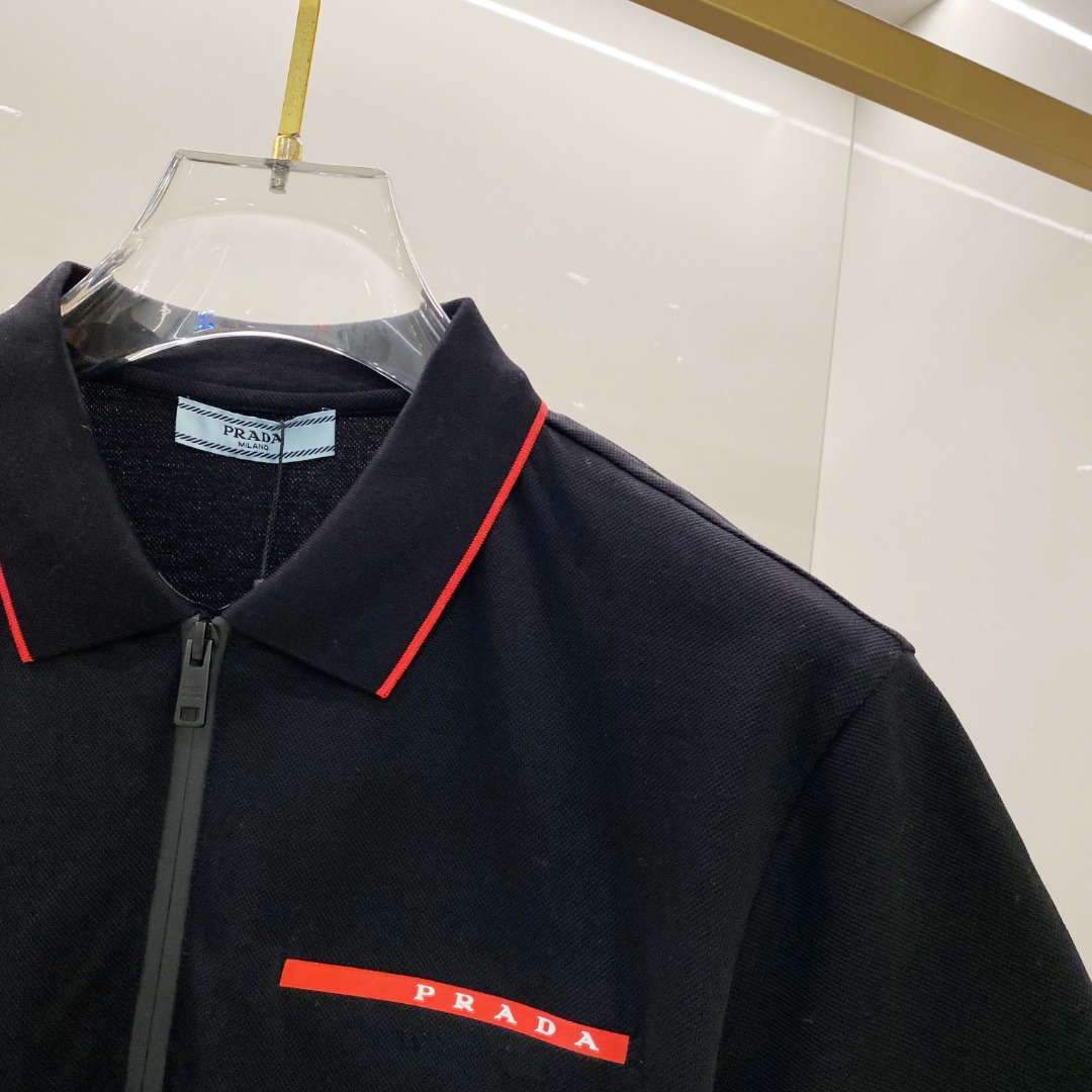  普拉达 2025ss夏季新款 logo男士翻领Polo衫！经典商务男款，高端男装的天花板级别的商务男款