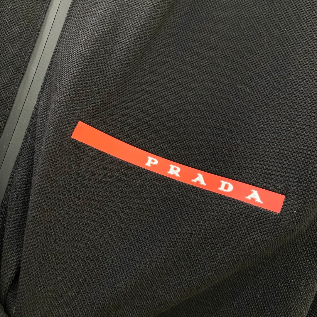  普拉达 2025ss夏季新款 logo男士翻领Polo衫！经典商务男款，高端男装的天花板级别的商务男款