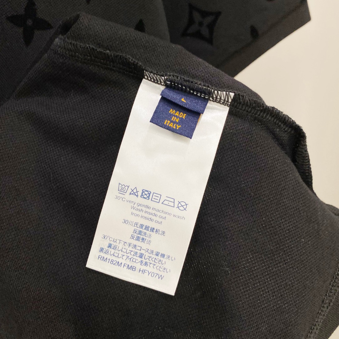  LV 2025ss夏季新款 logo男士翻领Polo衫！经典商务男款，高端男装的天花板级别的商务男款！