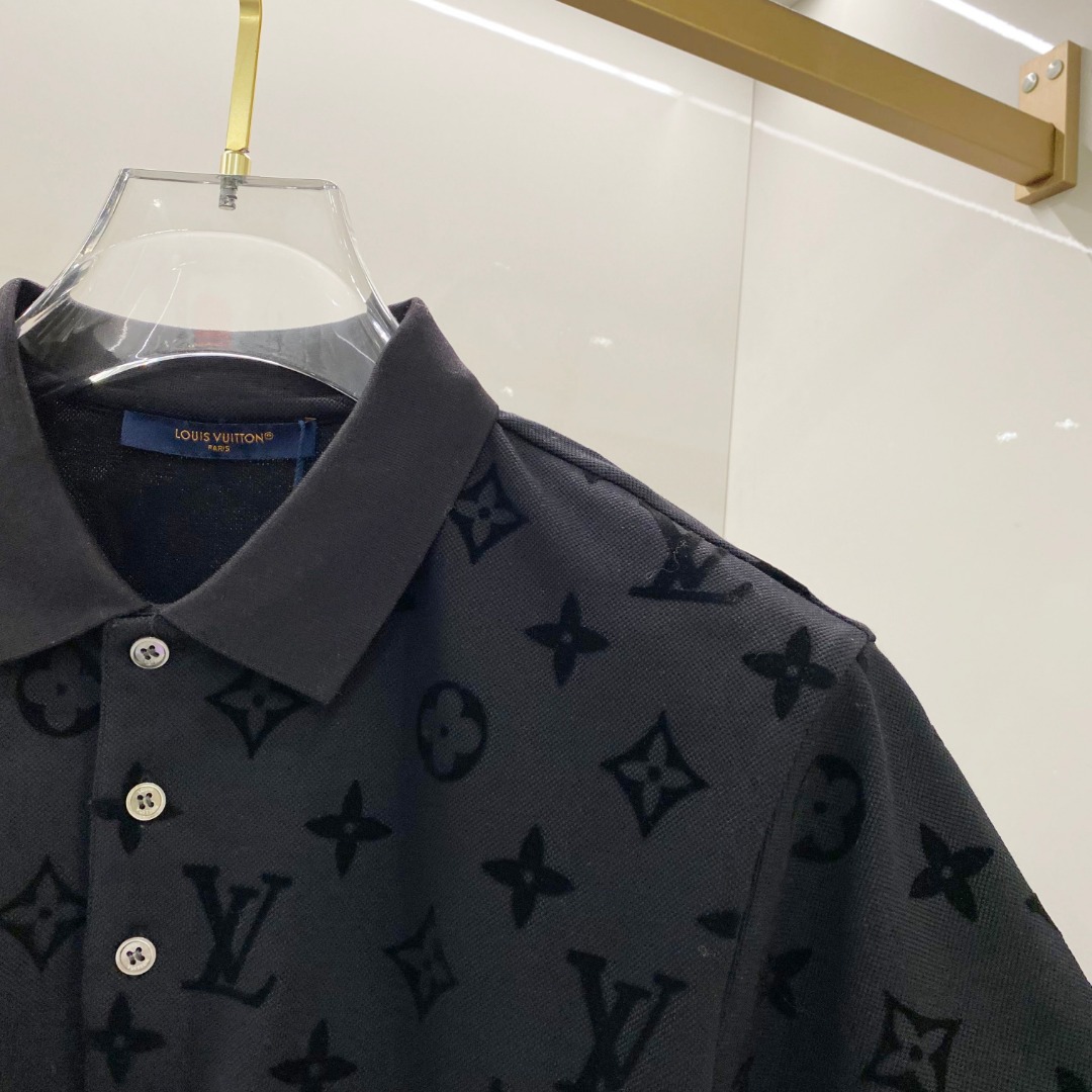 LV 2025ss夏季新款 logo男士翻领Polo衫！经典商务男款，高端男装的天花板级别的商务男款！