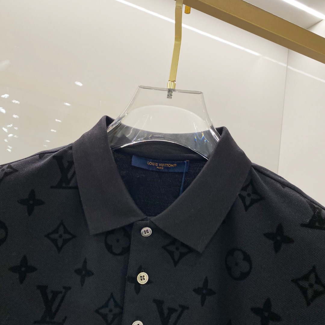  LV 2025ss夏季新款 logo男士翻领Polo衫！经典商务男款，高端男装的天花板级别的商务男款！