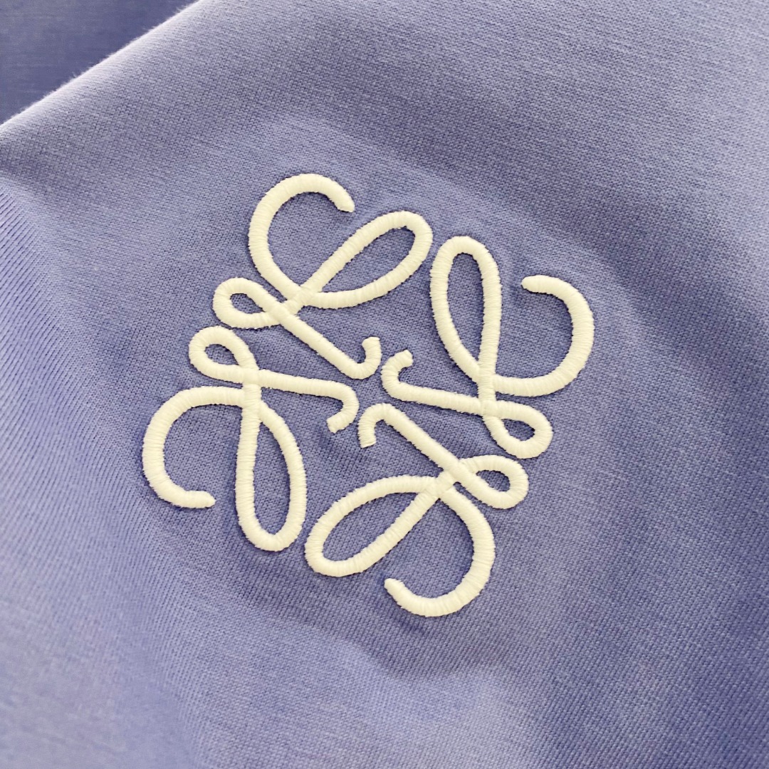  罗意威 2025早春新款男女同款👫短袖T恤，！定制专属纯棉面料，定制原版工艺螺纹，胸前重工字母logo