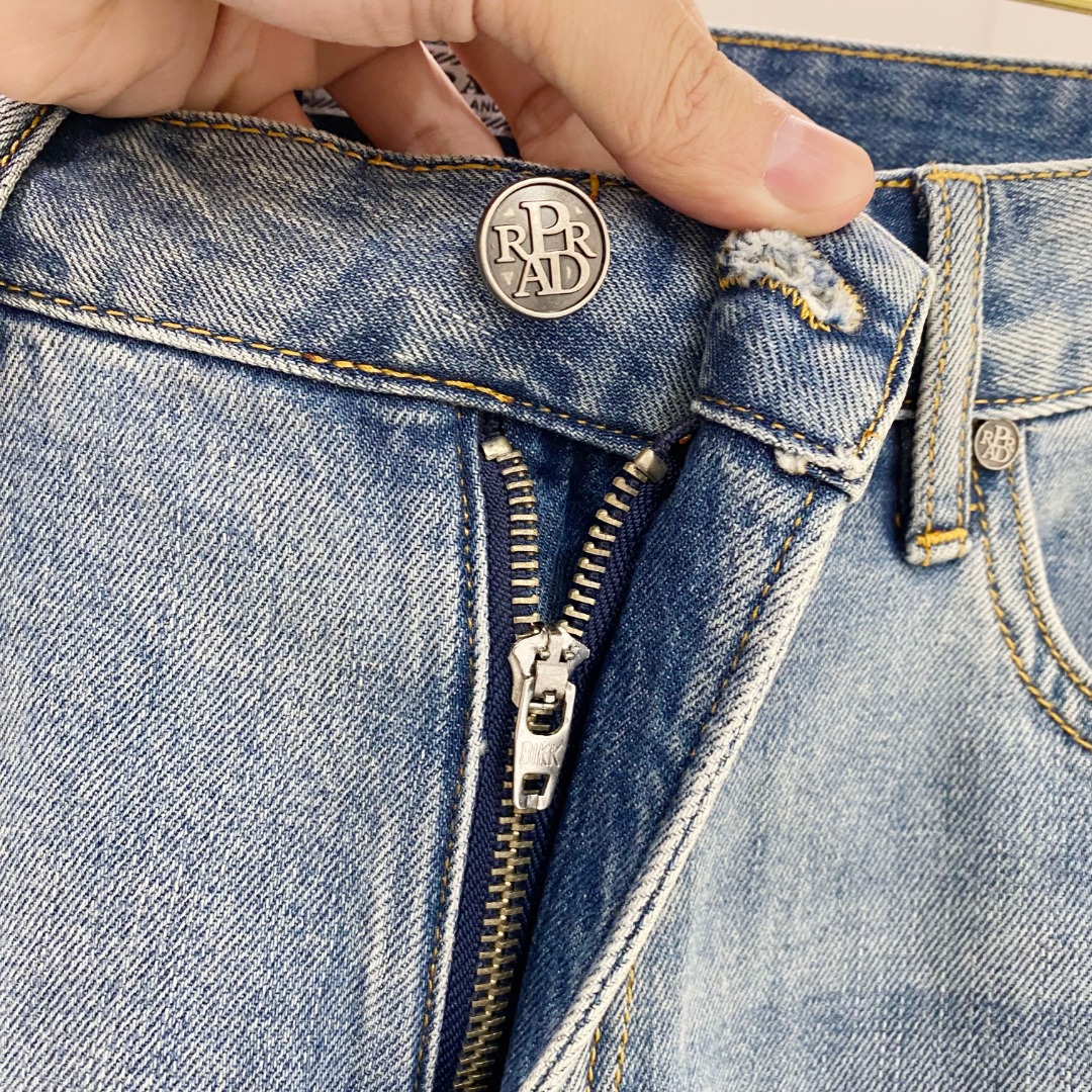  普拉达 2025ss春夏新款修身小脚牛仔裤 完美洗水工艺 定制顶级五金logo 独家定制微弹面料 码数