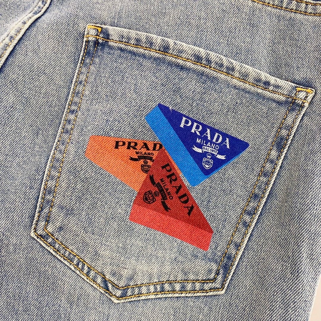  普拉达 2025ss春夏新款修身小脚牛仔裤 完美洗水工艺 定制顶级五金logo 独家定制微弹面料 码数