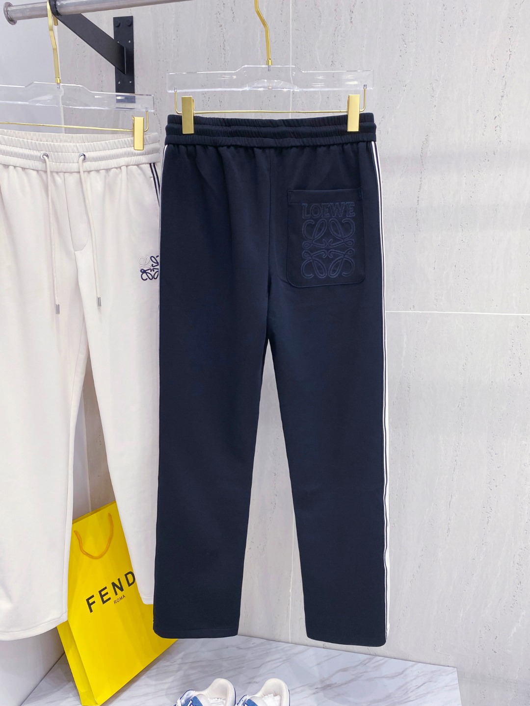 Bronze Moldere Air Spectrum Routine Pants: Stylish, Comfortable, High Quality European Fashion Shorts. - 图片 2