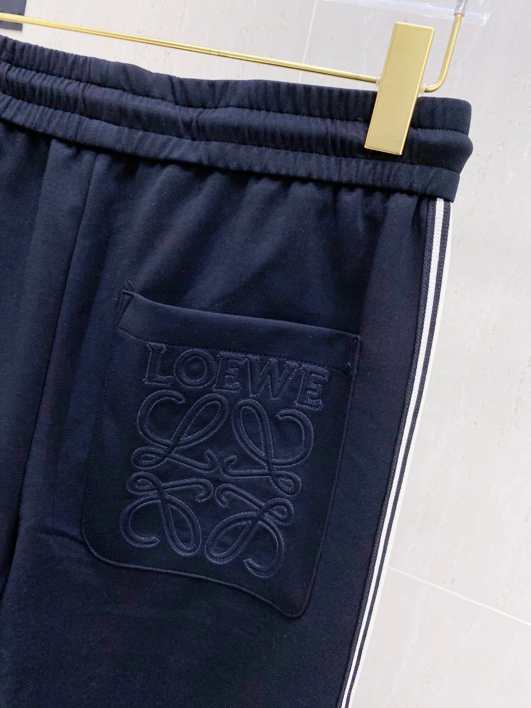 Bronze Moldere Air Spectrum Routine Pants: Stylish, Comfortable, High Quality European Fashion Shorts. - 图片 4