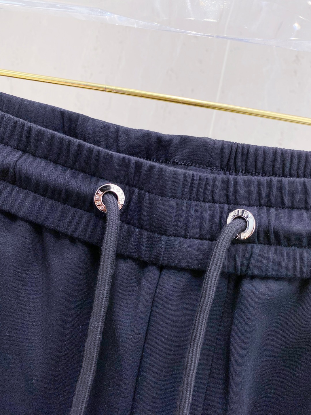 Bronze Moldere Air Spectrum Routine Pants: Stylish, Comfortable, High Quality European Fashion Shorts. - 图片 7