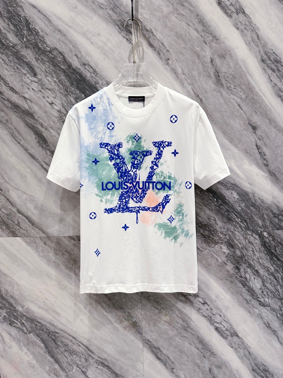 LV 2025春夏新款男女同款👫短袖T恤,!定制专属纯棉面料,定制原版工艺螺纹,胸前重工字母logo工