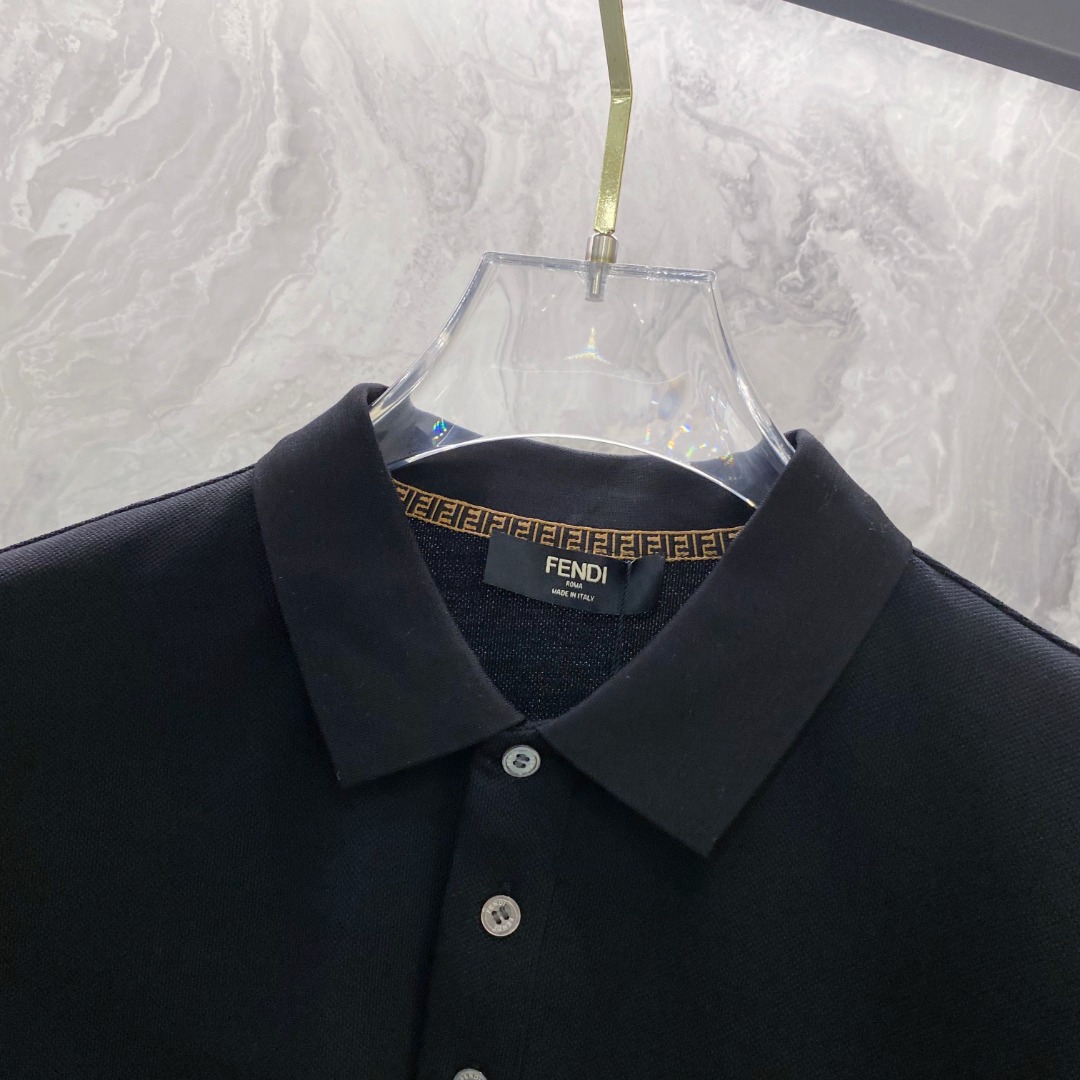 芬迪 2026ss夏季新款 logo男士翻领Polo衫！经典商务男款，高端男装的天花板级别的商务男款！简