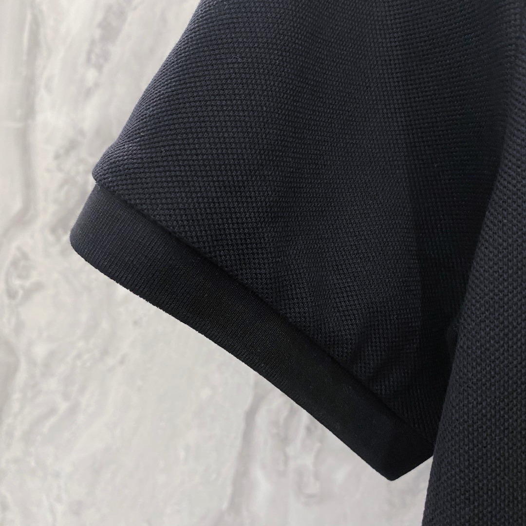 芬迪 2026ss夏季新款 logo男士翻领Polo衫！经典商务男款，高端男装的天花板级别的商务男款！简