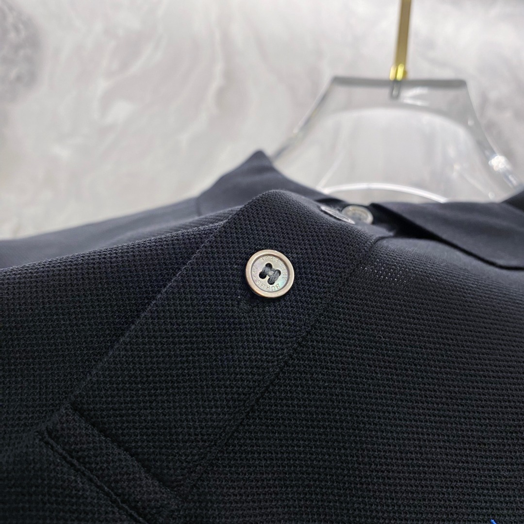 巴宝莉 2026ss夏季新款 logo男士翻领Polo衫！经典商务男款，高端男装的天花板级别的商务男款！