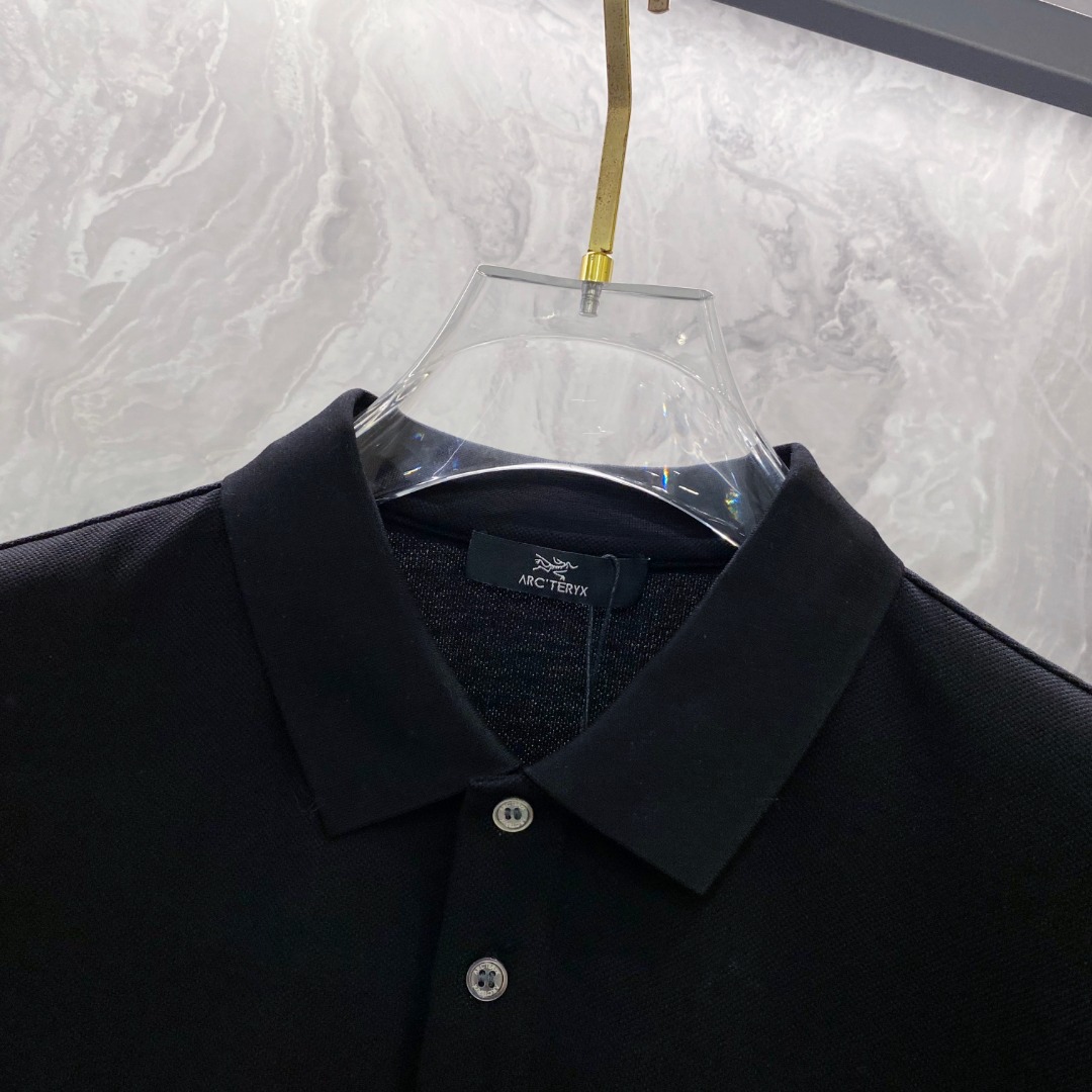 始祖鸟 2026ss夏季新款 logo男士翻领Polo衫！经典商务男款，高端男装的天花板级别的商务男款！