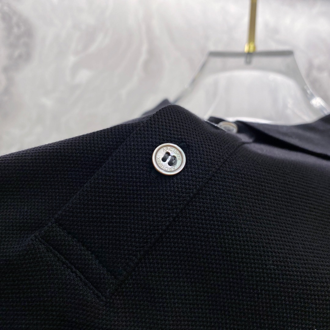 始祖鸟 2026ss夏季新款 logo男士翻领Polo衫！经典商务男款，高端男装的天花板级别的商务男款！