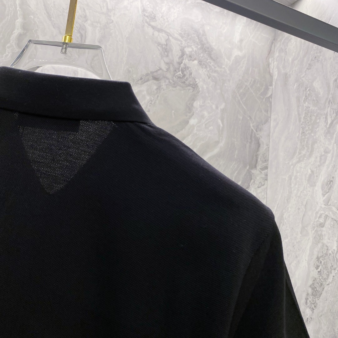 普拉达 2026ss夏季新款 logo男士翻领Polo衫！经典商务男款，高端男装的天花板级别的商务男款！