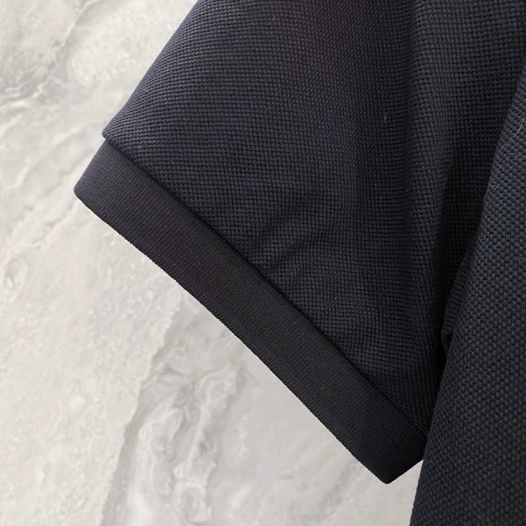 普拉达 2026ss夏季新款 logo男士翻领Polo衫！经典商务男款，高端男装的天花板级别的商务男款！