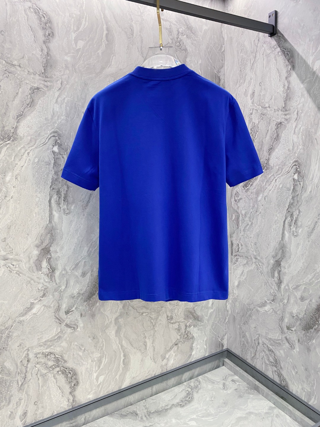 普拉达 2026夏装新款男女同款👫短袖T恤，！定制专属纯棉面料，定制原版工艺螺纹，胸前重工字母logo工