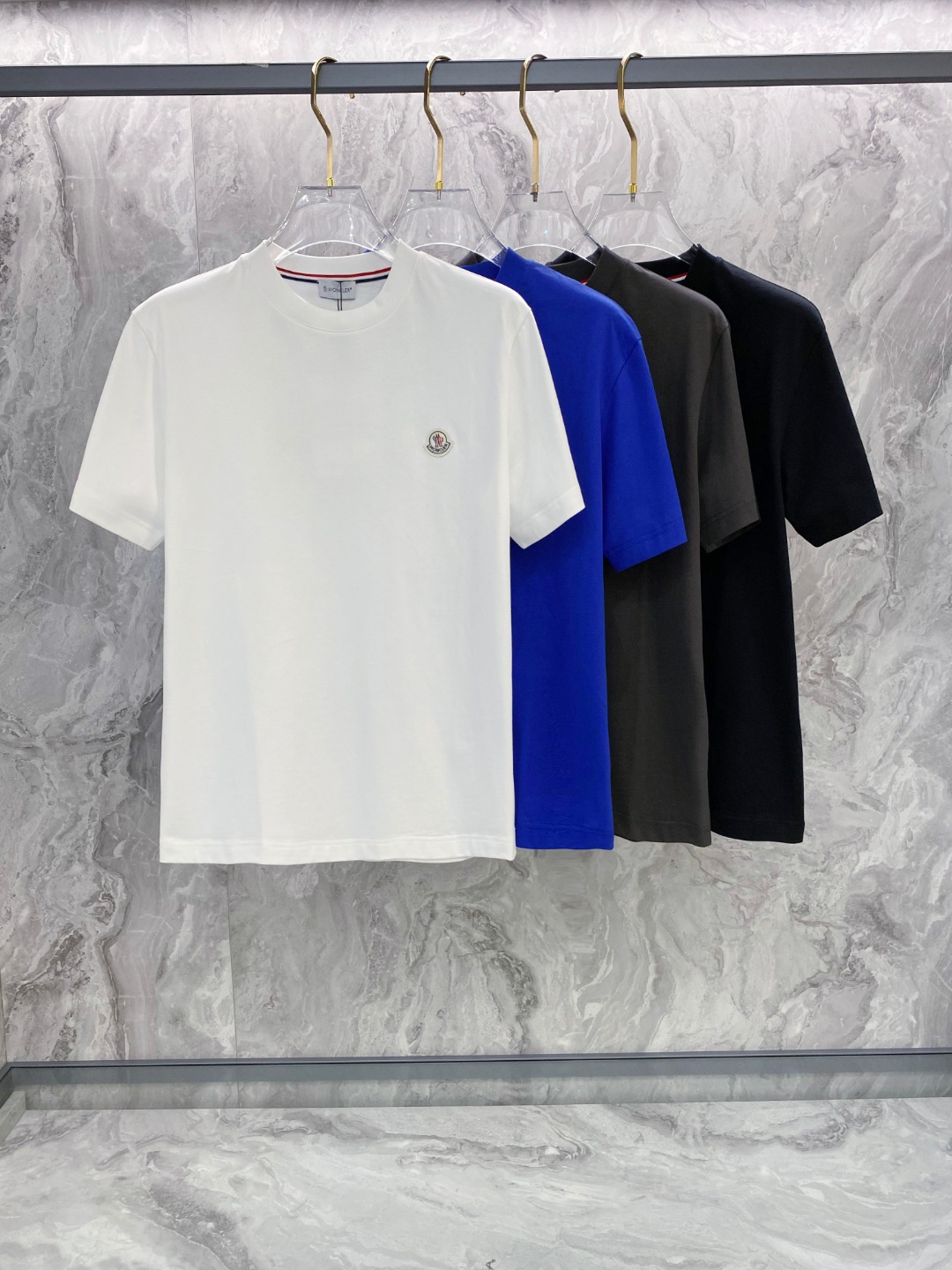 蒙口 2026夏装新款男女同款👫短袖T恤，！定制专属纯棉面料，定制原版工艺螺纹，胸前重工字母logo工艺