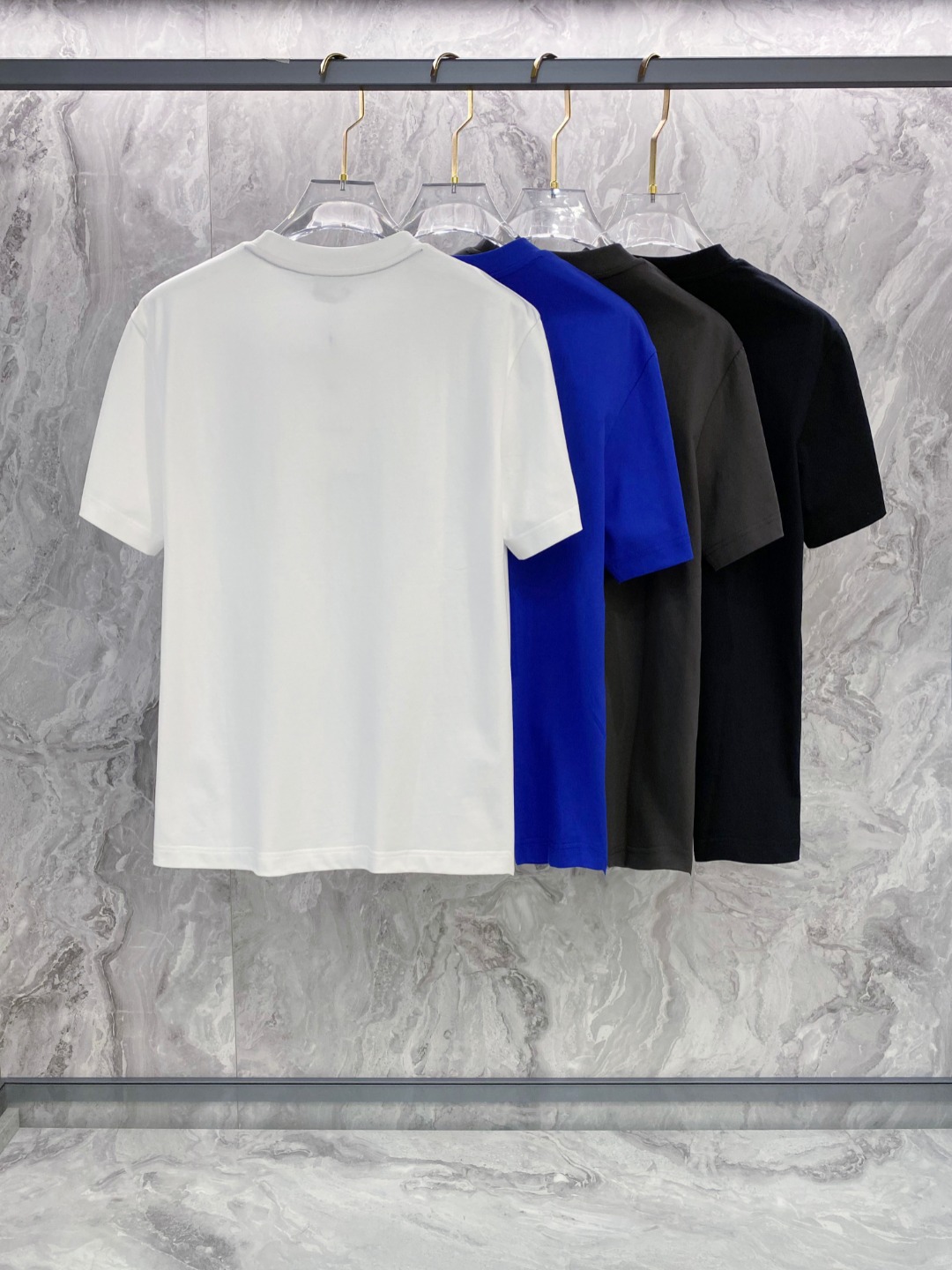 蒙口 2026夏装新款男女同款👫短袖T恤，！定制专属纯棉面料，定制原版工艺螺纹，胸前重工字母logo工艺